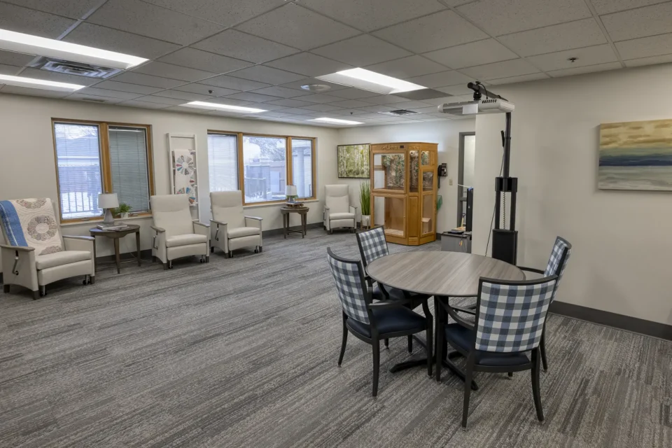 Comfortable, quiet lounge room for seniors at Mount Olivet Adult Day Services in South Minneapolis, MN.