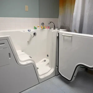 Senior personal care services and personal care assistant near me in Minneapolis, Minnesota.